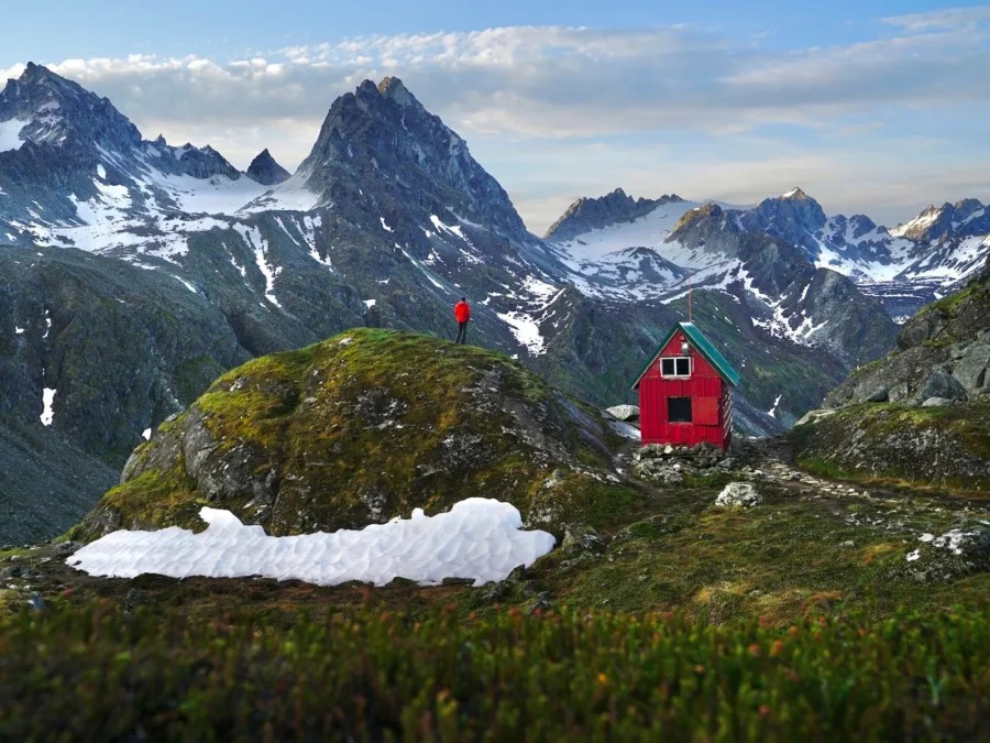 Quick overnighter to a mountaineering hut in alaska